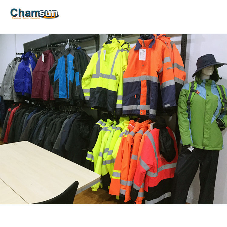 Women lightweight reversible padded jacket
